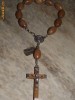 Bratara din lemn cu crucifix suvenir