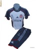 COMPLEU TRENING ADIDAS LIVERPOOL FC PANTALON TREI-SFERTURI+TRICOU