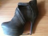 Botine cu toc si platforma