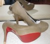 Platforme 3 cm, toc 12,5, foarte comode. Interior si talpa piele. Marime 37. Pret 199,90 lei