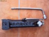 Cric roata  si cheie roti originale pentru Mercedes CLS, W211