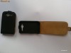 HTC WILDFIRE S HUSA FLIP INCHIDERE MAGNETICA pe spatele si lateralele husei are locase pt incarcator/cablu date volum camera blit microfon ETC