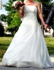 ROCHIE DE MIREASA FOARTE FRUMOASA!850 LEI NEGOCIABIL!!!