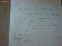Carte cu dedicatie, semnat Justinian Patriarhul Romaniei foto