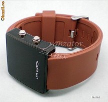 Ceas led-uri dama/barbati, curea silicon maro, led watch.Nou
