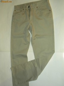 blugi  LEVIS  581 foto