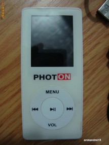 Mp3 Player PhotOn 2 Gb - Impecabil - Pachet complet foto