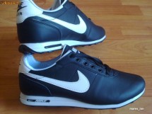 ADIDASI NIKE AIR