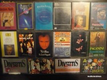 casete musica rock, dance , jazz, pop etc peste 300 originale foto