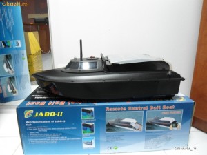 Navomodel JABO 2BS cu sonar inclus (barcuta de nadit, vaporas de nadit, foto