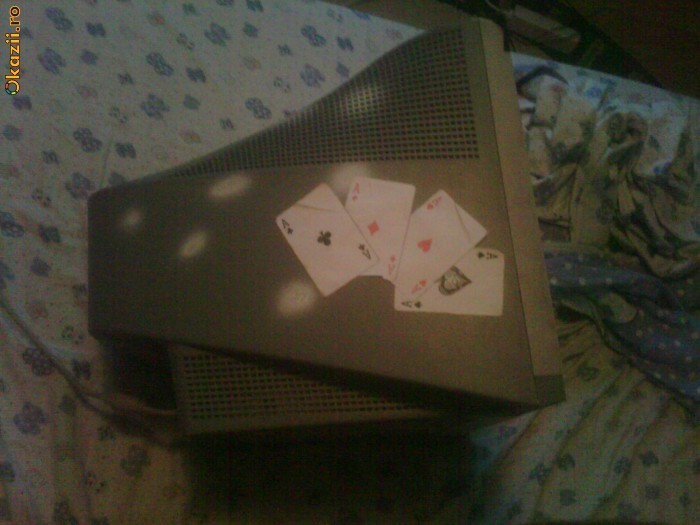 monitor LG cu un mic defect .... accept combinatii foto mare
