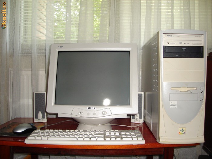 sistem Intel Pentium III foto mare