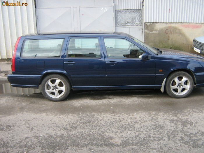 vand  Volvo V70 3200eur foto mare