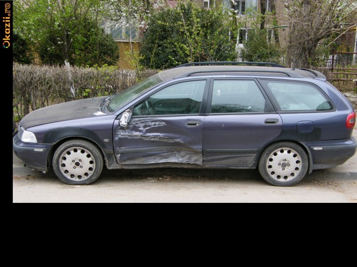 VOLVO V 40 T4 foto mare