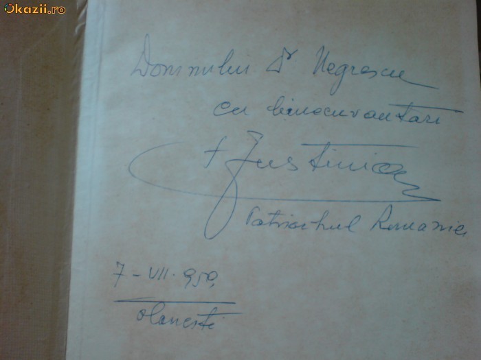 Carte cu dedicatie, semnat Justinian Patriarhul Romaniei foto mare