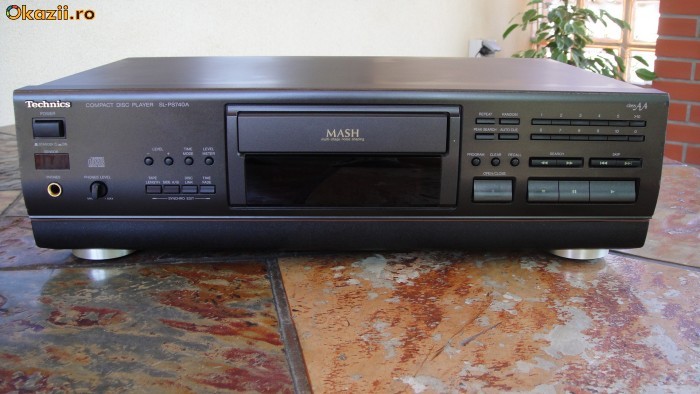 Technics cd player SL- PS740 foto mare