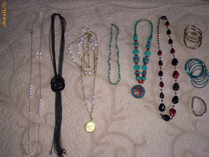 Lot lantisoare, coliere, bratari OFERTA: TOATE PRODUSELE 90LEI !! foto mare