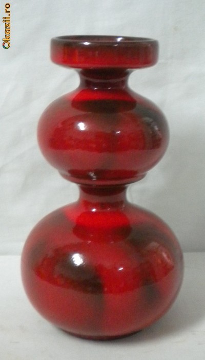 Sfesnic rosu din ceramica foto mare