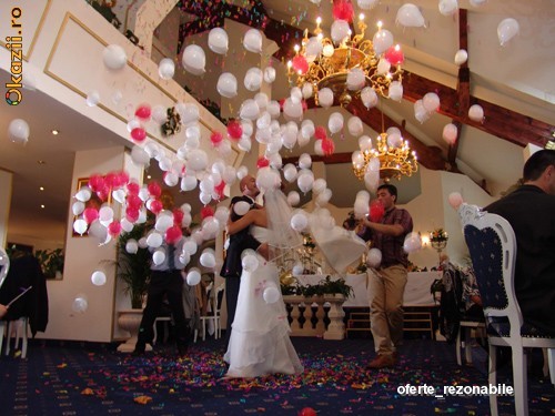 BALON JUMBO URIAS CU 100 BALONASE ,CONFETTI,PT.NUNTA,BOTEZ,PARTY foto mare