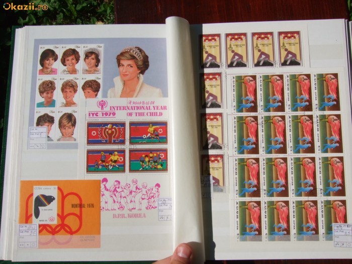 Clasor cu cu aproximativ 270 colite stamp si nestampilate din toata lumea foto mare
