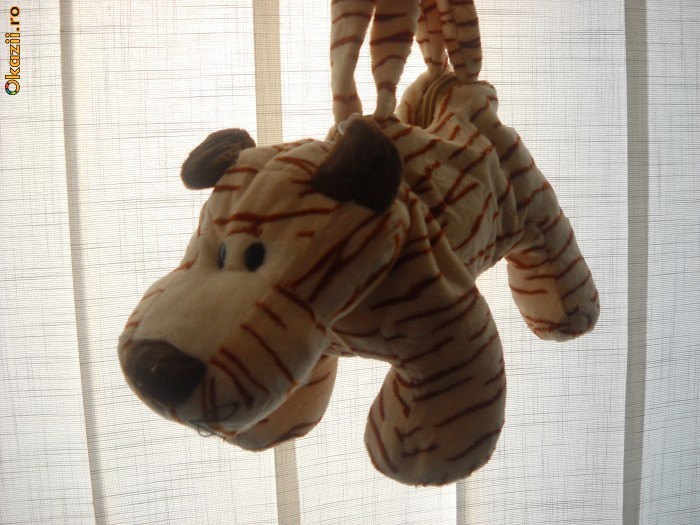 Geanta/ gentuta mica pentru copii/ fetite din plus, plush, cu fermoar si tortite sub forma de animalut (tigru/ tigrosor). Caou ideal Mos Craciun foto mare