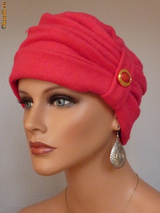 Boneta, Turban, Caciula, Batic foto mare