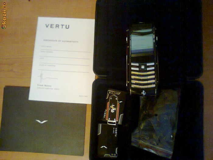 Vertu ferrari ascent TI foto mare