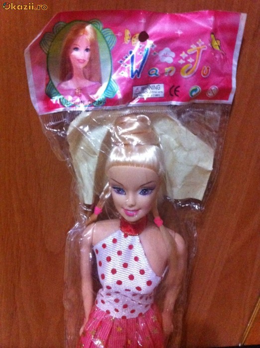 PAPUSA TIP BARBIE - barby papusi foto mare