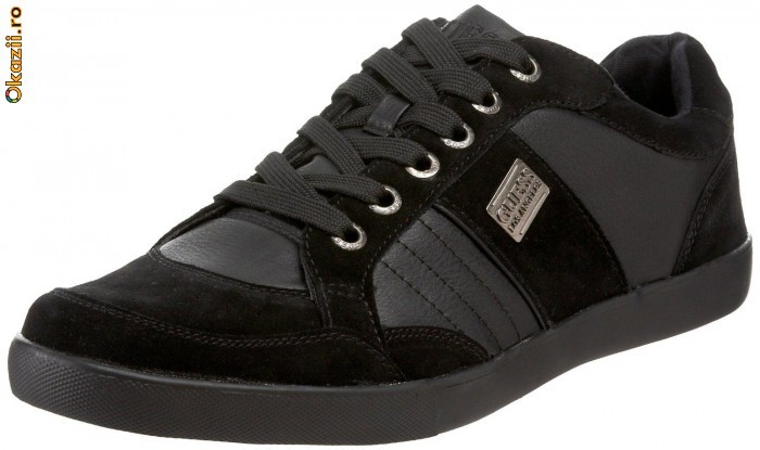 Vand pantofi sport Guess masura 40 - 40,5 modelul cu placuta foto mare