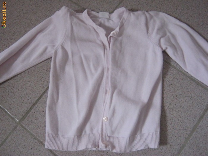 Pulover cu nasturi pentru fetite, marimea 80 cm, marca H&amp;M foto mare