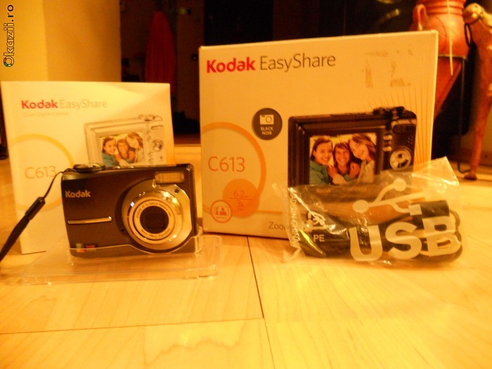 aparat foto kodak c613 easy share nou,putin folosit,impecabil in cutie cu toate accesoriile foto mare