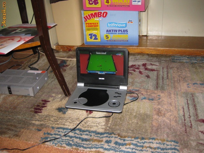 DVD portabil cu televizor ... USB, SD, divx foto mare