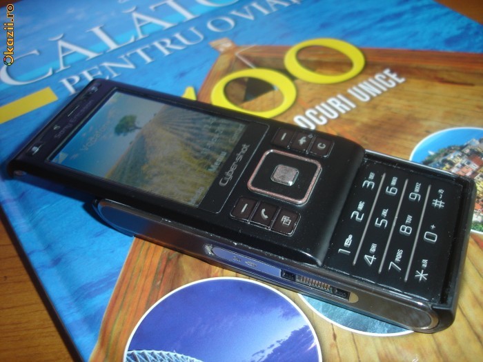 sony ericsson c905 foto mare