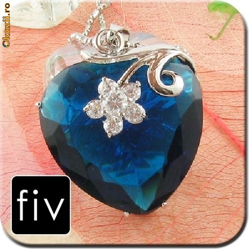ABSOLUT SUPERB !!! - SUPER OKAZIE !!! - Pandantiv Royal Blue Saphire (30 mm * 28 mm) &amp;amp;amp;amp;amp; Topaze si placat cu aur de 18k foto mare