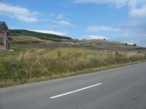 TEREN INTRAVILAN foto mare