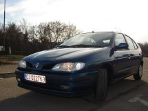 super oferta, cel mai frumos renault! foto