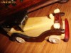 Macheta automobil de epoca, confectionata din lemn, 14 cm