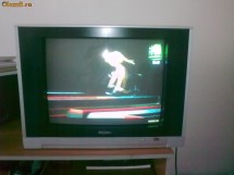 Vand TV color CRT