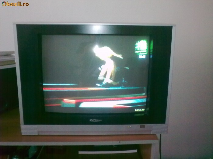 Vand TV color CRT foto mare