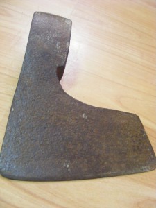 TOPOR MARE MASIV ,VECHI TIP BARDA ,Stantat photo TOPOR MARE MASIV ,VECHI TIP BARDA ,Stantat