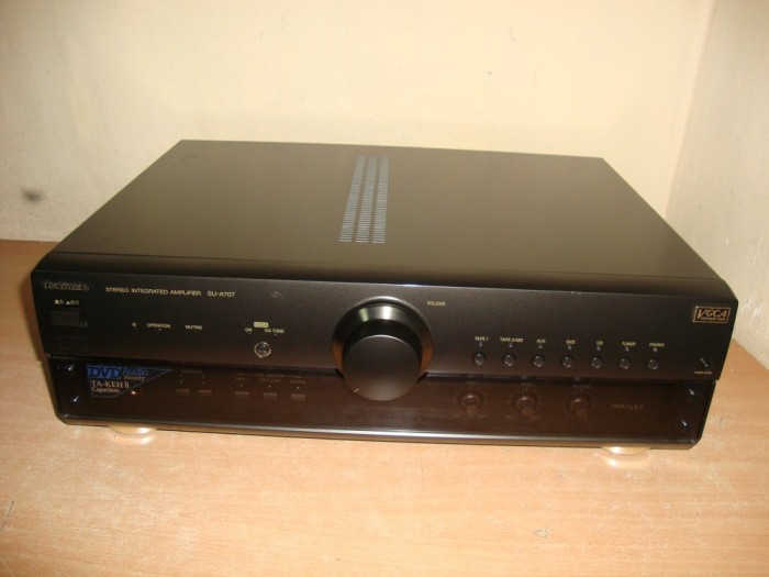 Amplificator Technics SU-A 707 foto mare