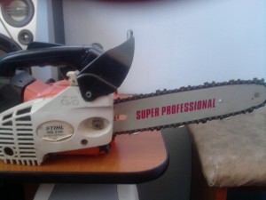 Drujba superprofesionala stihl 230 photo Drujba superprofesionala stihl 230