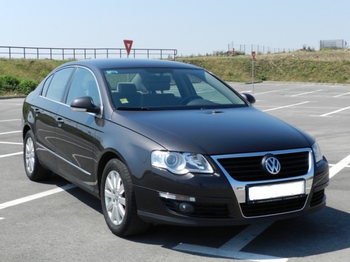 Volkswagen Passat 2.0 TDI, 4Motion (tractiune integrala), 140 CP foto mare Volkswagen Passat 2.0 TDI, 4Motion (tractiune integrala), 140 CP foto mare